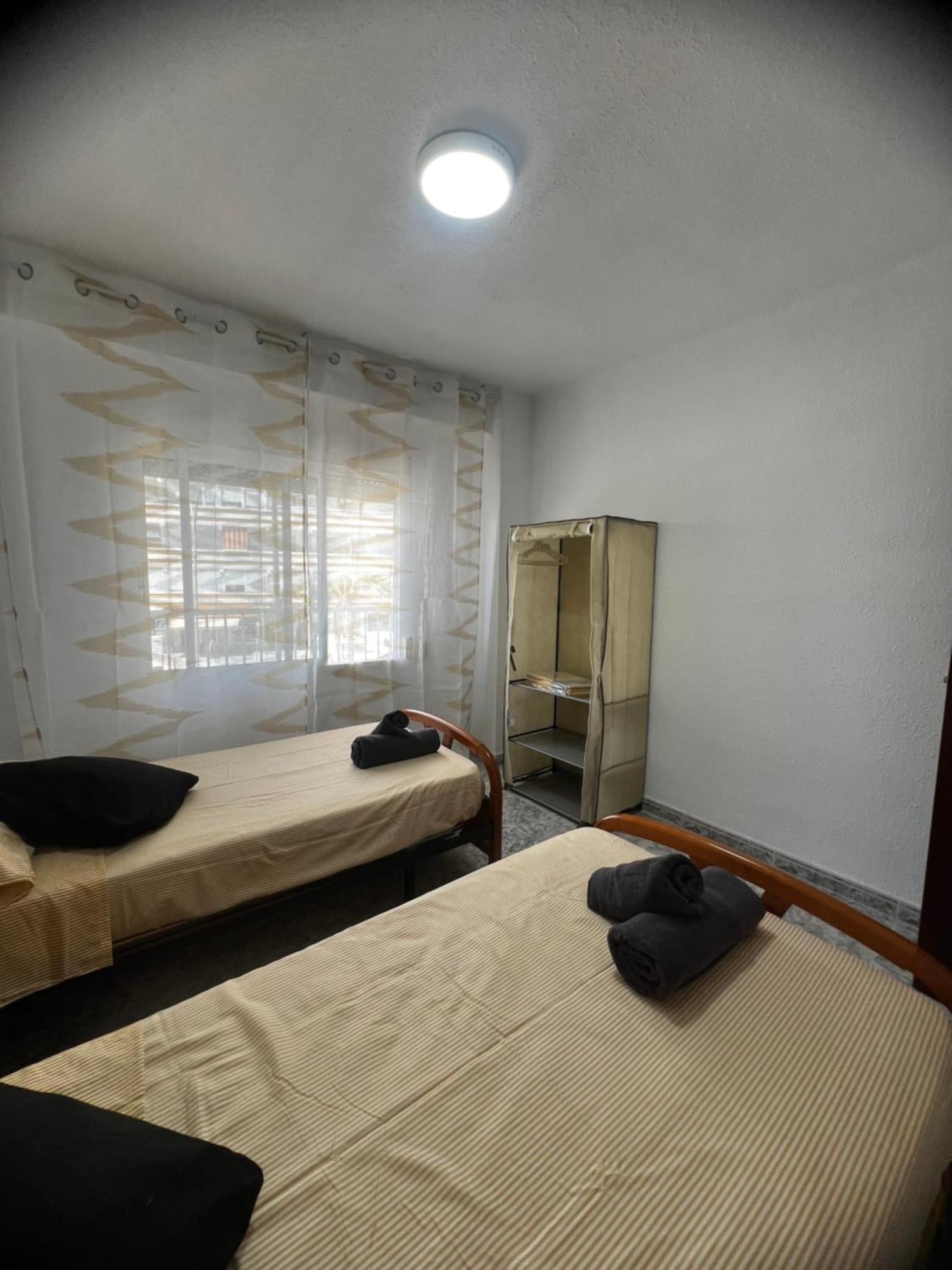 Apartamento 3 Habitaciones En Torre Del Mar A 50 Metros De La Playa Buitenkant foto